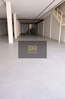Electricity 40/ Suitable for commercial and storage activities/ Prime location near main roads