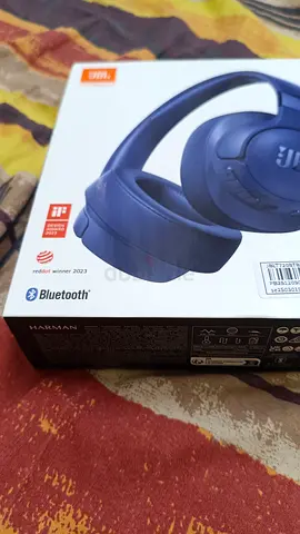 JBL Tune 720BT Wireless Over-Ear Headphones, Pure Bass Sound, Bluetooth 5.3, 76H Battery,