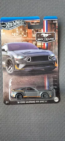 Hotwheels silver 18 Ford Mustang RTR spec 5