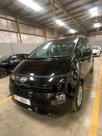 Hyundai Staria 11 Seater for Rent