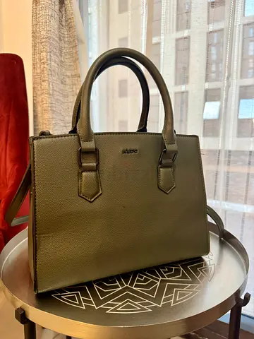 Aldo Original Stylish Green Handbag for Sale