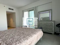 Middle 4 bedrooms townhouse for rent in phase 2.