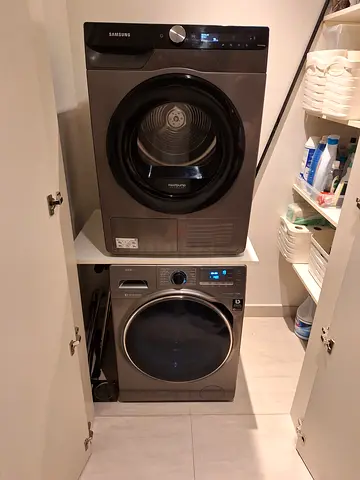 Samsung latest model 9kg washer dryer with light inside drum