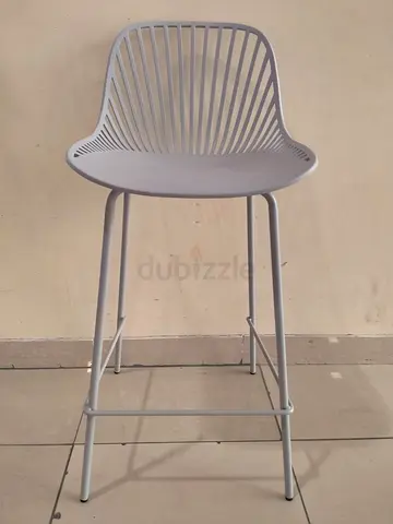 Stylish Modern Bar Stool in Sleek Gray