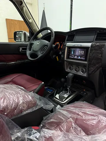 Nissan Patrol Super Safari, миниатюра 18