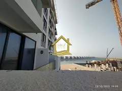 STUDIO ON PODIUM LEVEL WITH BIG TERRACE AND PARTIAL SEA VIEW