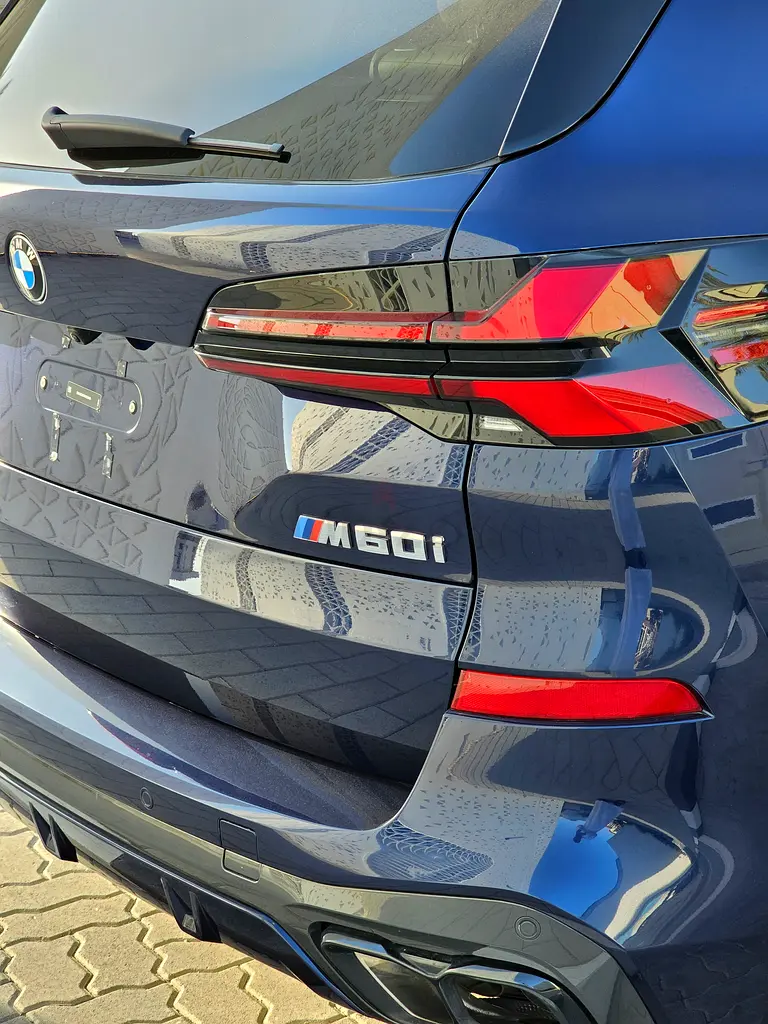 M60i