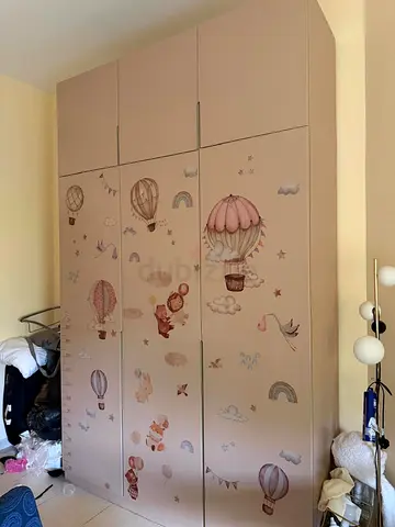 Cupboard up down good condition
