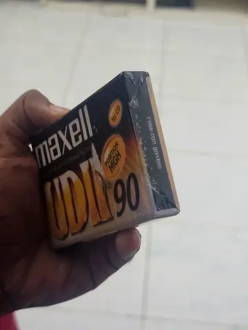 Maxell 90-Minute High-Grade Audio Cassette (would give it to the best price)