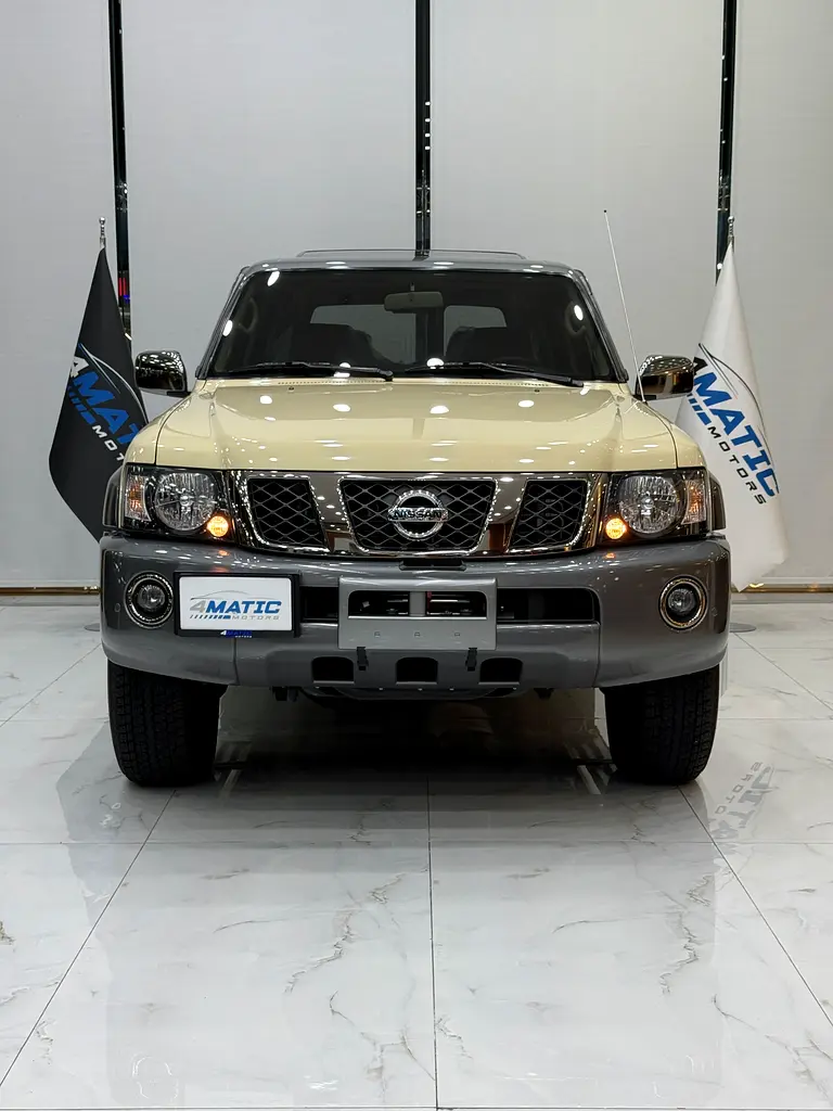 Nissan Patrol Safari 2023 — photo 1 of 19