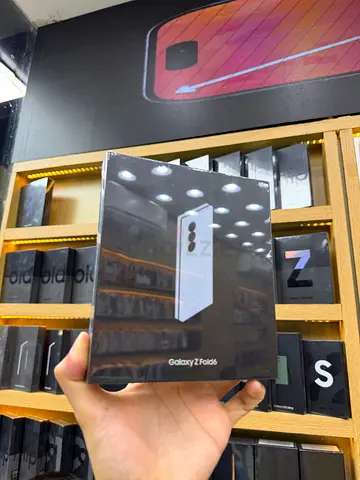 Samsung Galaxy Z Fold 6 512 GB Brand New