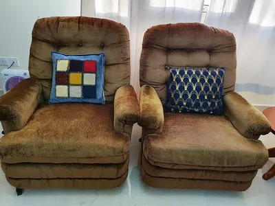 Comfy Recliner Chairs - Perfect for Relaxing!