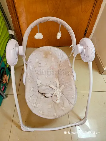 Baby swing