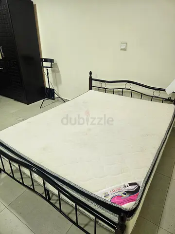Pillow top Queen size mattress 150cm x 200cm