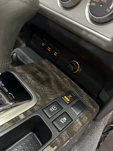 Nissan Patrol Super Safari, миниатюра 15
