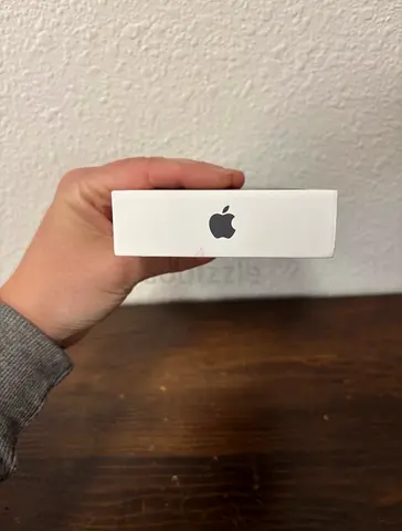 Brand New Apple iphone 16