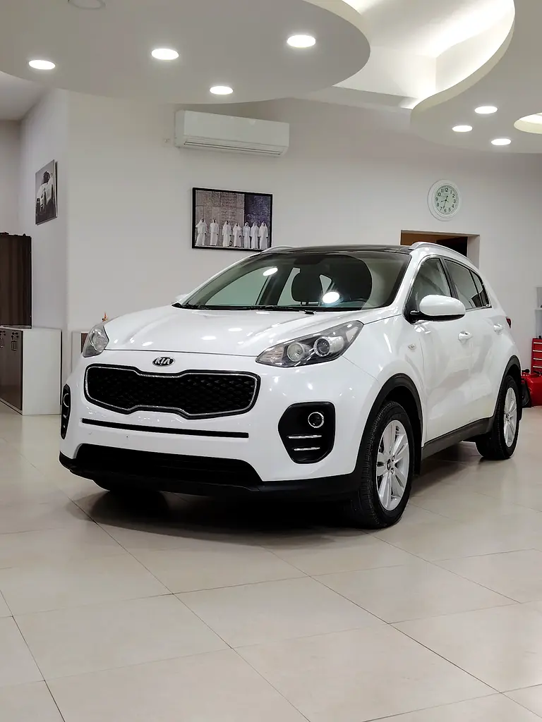 Kia Sportage 2018 — photo 1 of 10
