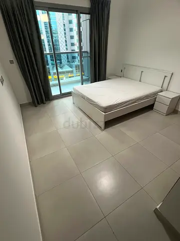 Master Room Available In Al Rigga.