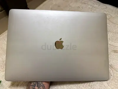 Apple MacBookPro 15.4 inch - Reliable Performance for Everyday Use