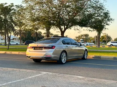 BMW 7 Series 730i, миниатюра 11