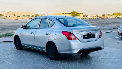 2017 Nissan SUNNY 缩略图 6