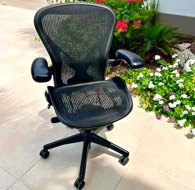 Herman Miller Aeron Chair Fully Adjustable Perfect Condition