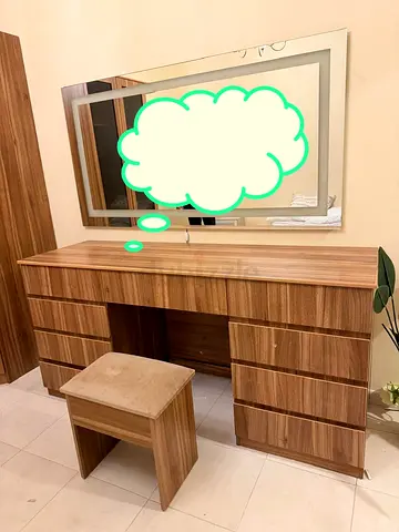 Dressing table good condition