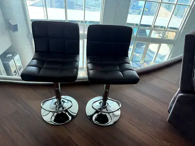 2 used Bar Chairs