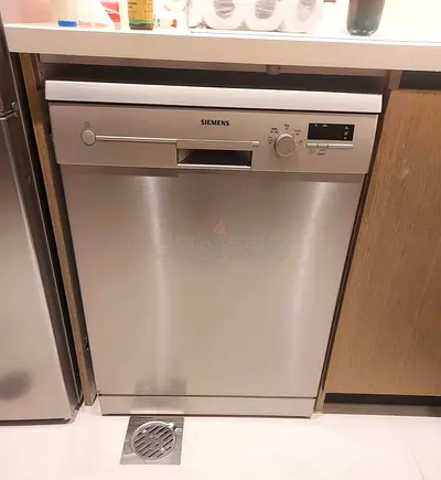 Siemens freestanding Dishwasher 2 rack