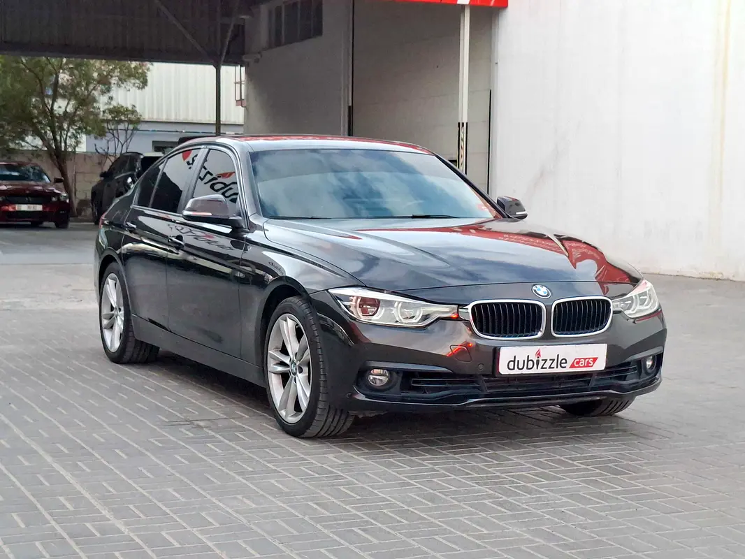 BMW 3-Series 2016 — photo 1 of 14