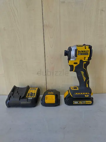 DEWALT DCF850 IMPACT DRIVER 18V B.L