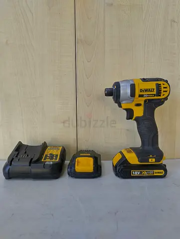 DEWALT DCF885 IMPACT DRIVER 18V