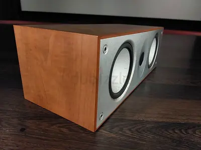 Modaunt Short Center Channel Speaker