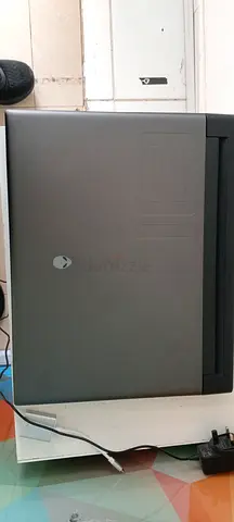 DELL ALIENWARE M18 R2
Intel Core i9-14900HX (2.20Ghz)
64GB Ram 5600Mhz 
2 TB SSD NVme 4090 16gb