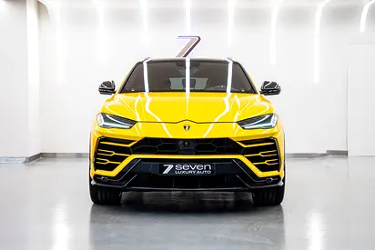 2022 | LAMBORGHINI URUS PEARL CAPSULE | GCC | FULL CARBON INTERIOR AND EXTERIOR |