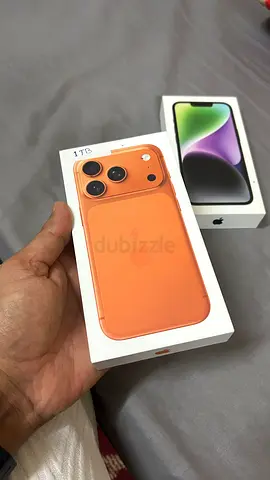 Apple iPhone 16 pro 1TB - Stunning Orange Color