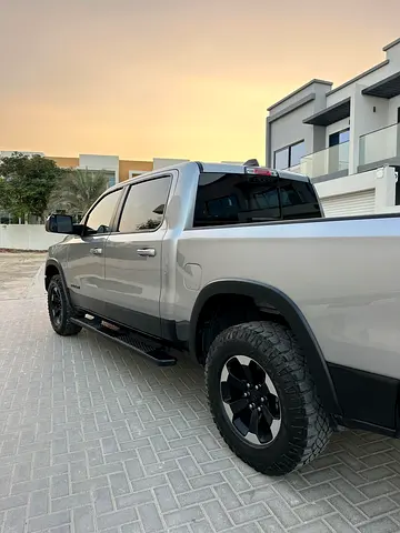 صورة مصغرة 5 لـ 2020 RAM 1500