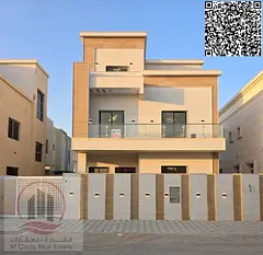 Luxury villa for sale in Al Yasmin, 5 master bedrooms
