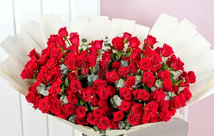 200 Red Roses Bouquet  Luxury Valentine’s Day Flowers