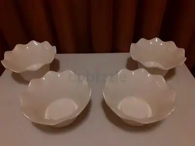 URGENT SALE: 4PC Small Bowl