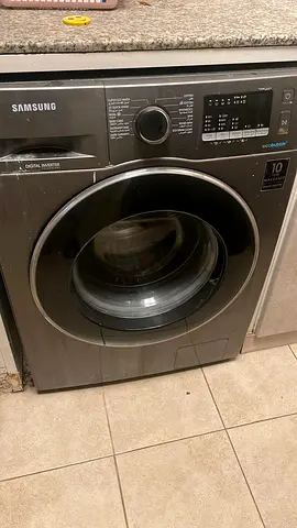 Samsung Front Load Washing Machine - Efficient Cleaning at Your Fingertips