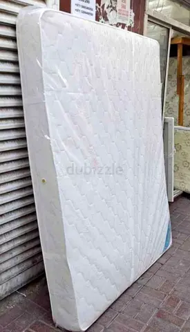 180x200cm king size mattress. Same day delivery available
