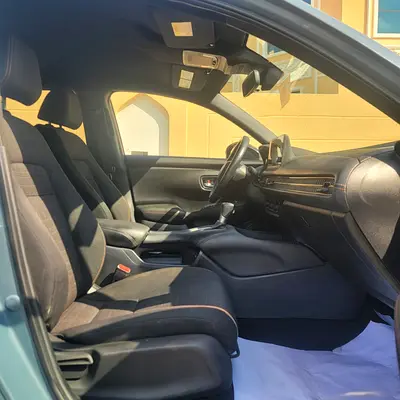 صورة 8 لـ 2023 Honda HR-V