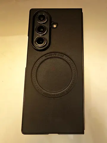 Samsung Galaxy Z Fold 7 1TB WITHE Case with MagSafe