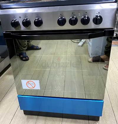 Indesit 60x 60cm 4zone electric cooking range