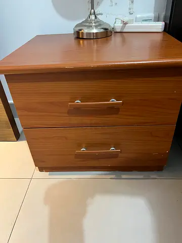 2 Stylish Wooden Nightstand with Storage