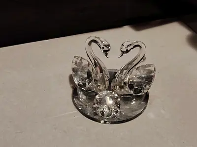 URGENT SALE: Small swans decorations