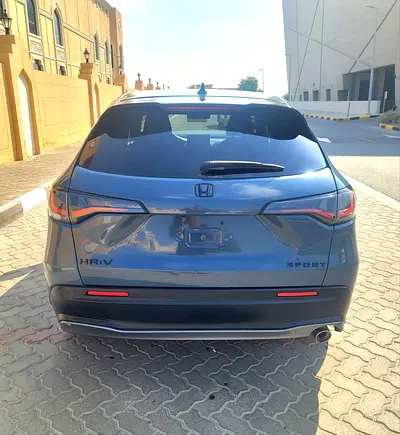 صورة 15 لـ 2023 Honda HR-V