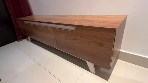 Stylish Wooden TV Cabinet with Sleek Design