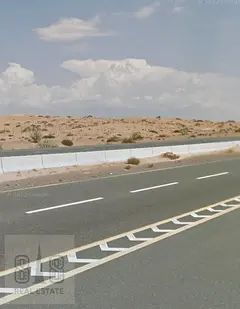Corner plot of land in a prime location in Blida 1, installment plan available with the government d
